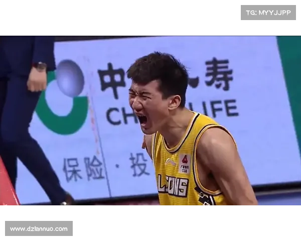 19岁新星杨瀚森泪洒赛场,裁判尺度成焦点,CBA裁判毁了一代人! 19岁新星杨瀚森泪洒赛场,裁判尺度成焦点,CBA裁判毁了一代人!